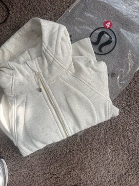 lululemon athletica light gray zip-up hoodie